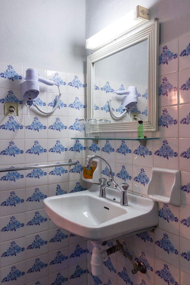 Twin Room, Garden View - Photo 5