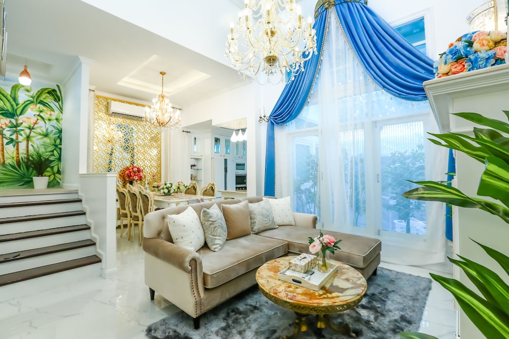 Luxury Townhome photo 1