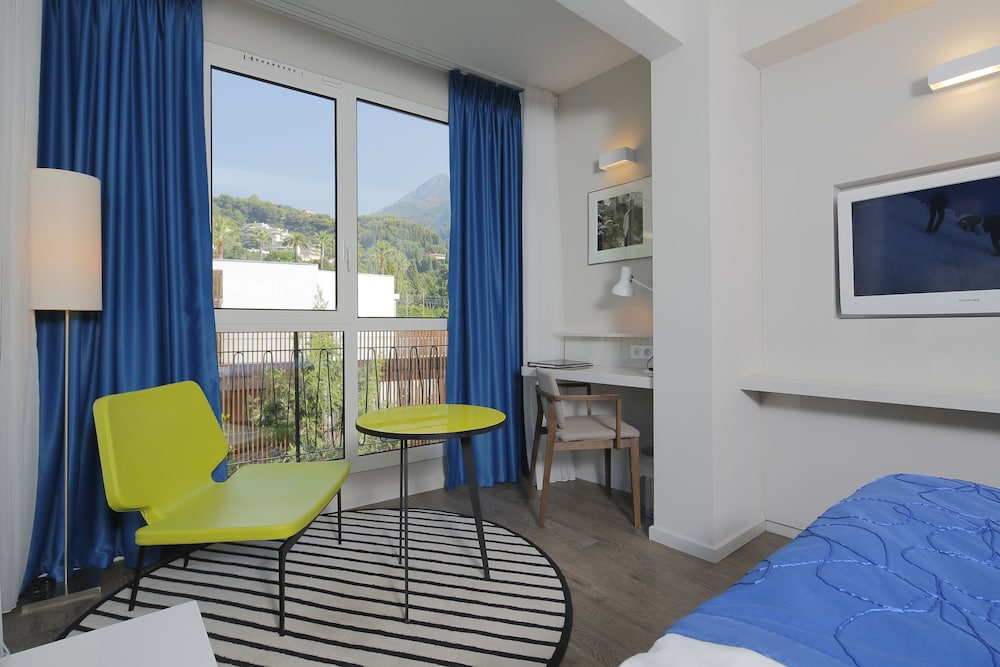 Double Room, Balcony, Garden View - Photo 5