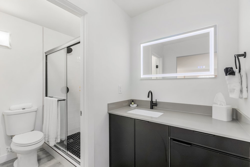 Double Room (1) - Photo 8