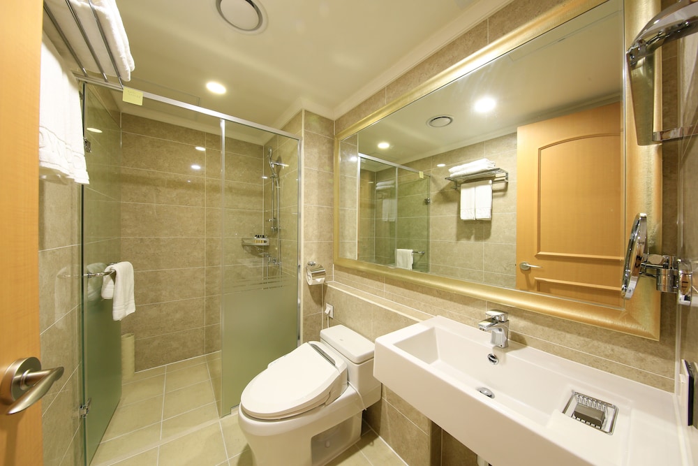 Standard Twin Room (Hotel) photo 3