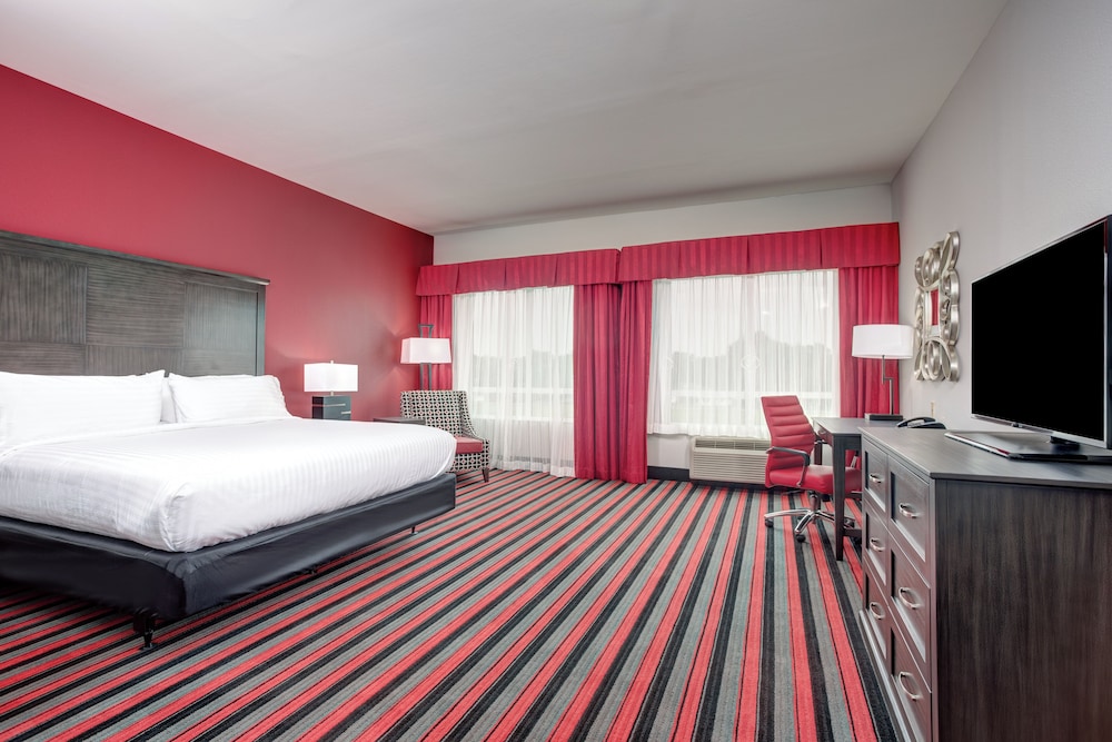 Standard Room, 2 Queen Beds, Mobility Accessible (Transfer Shower) photo 3