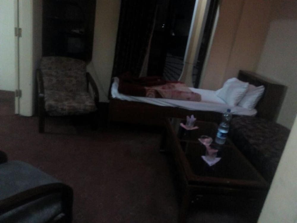 Deluxe Double or Twin Room photo 2