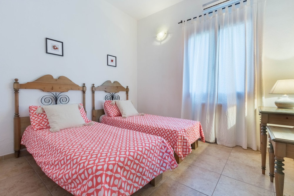 House (Villa+Suite)