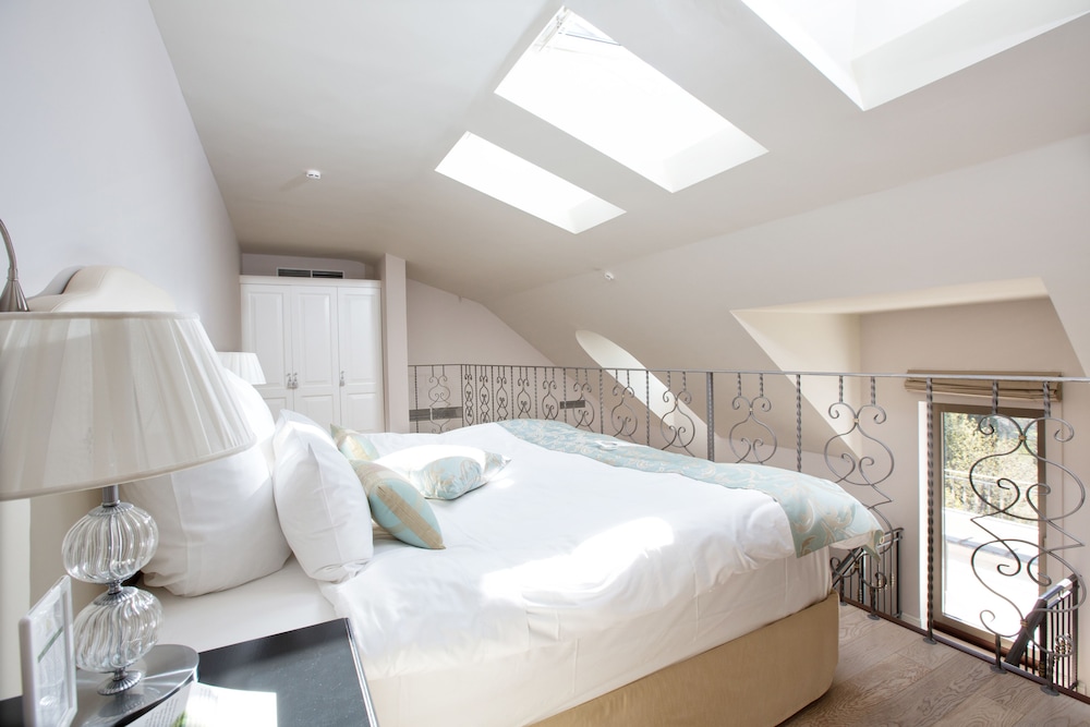 Executive Suite photo 1