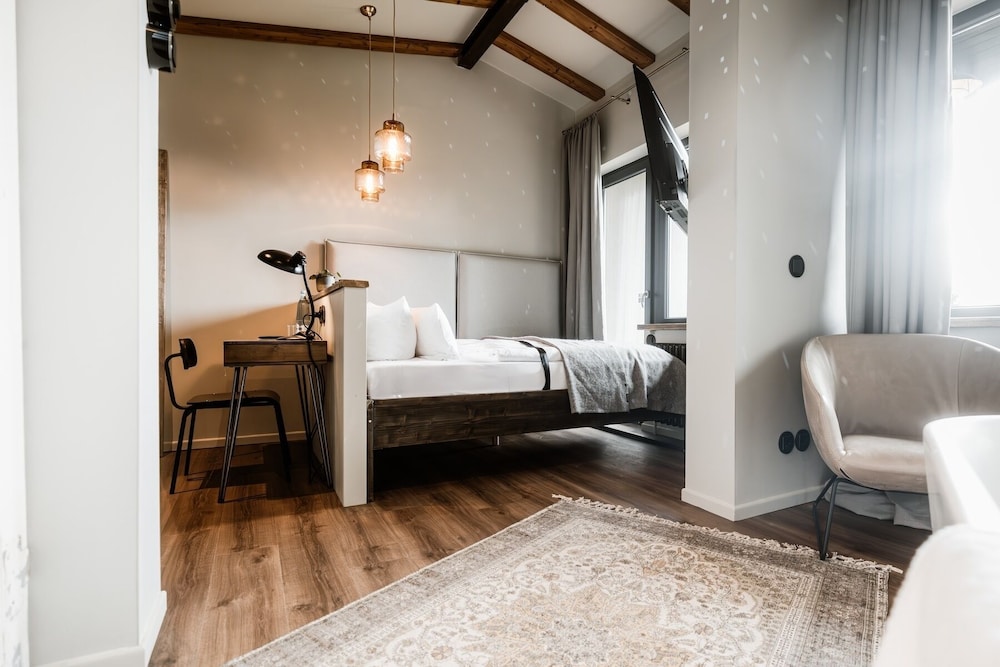 Deluxe Double Room, Balcony photo 1