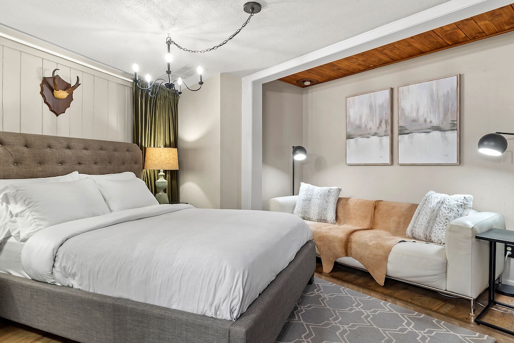 Standard Queen Room photo 1
