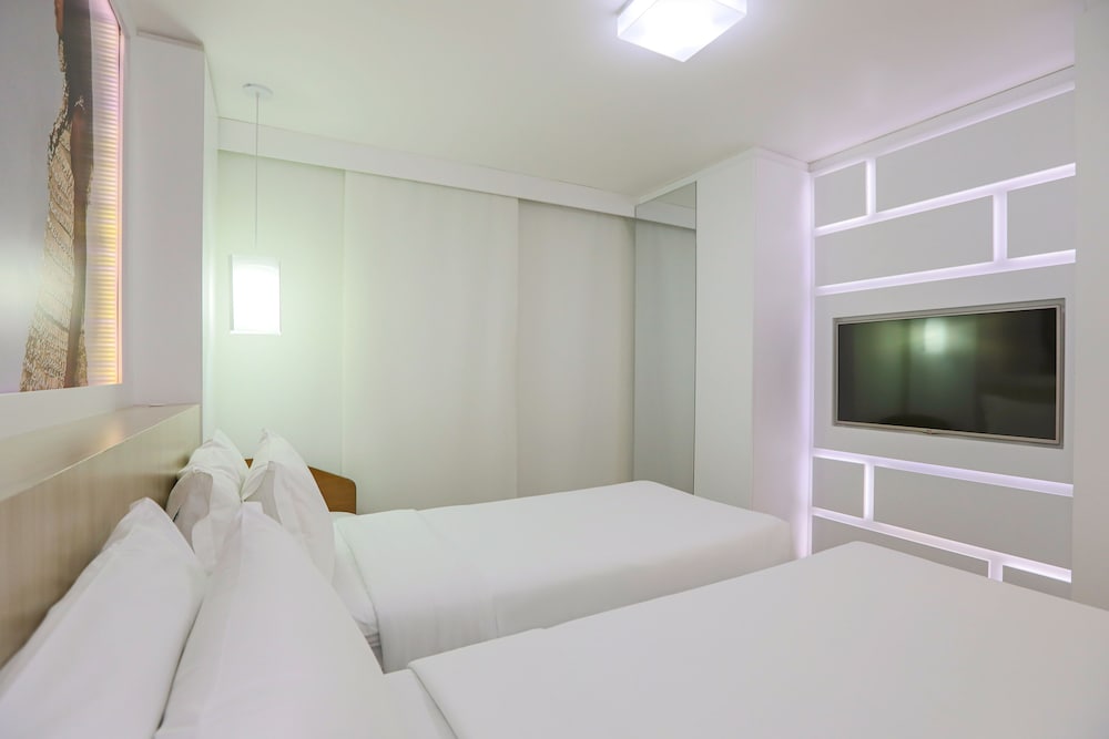 Executive Apartment, 2 Twin Beds photo 3