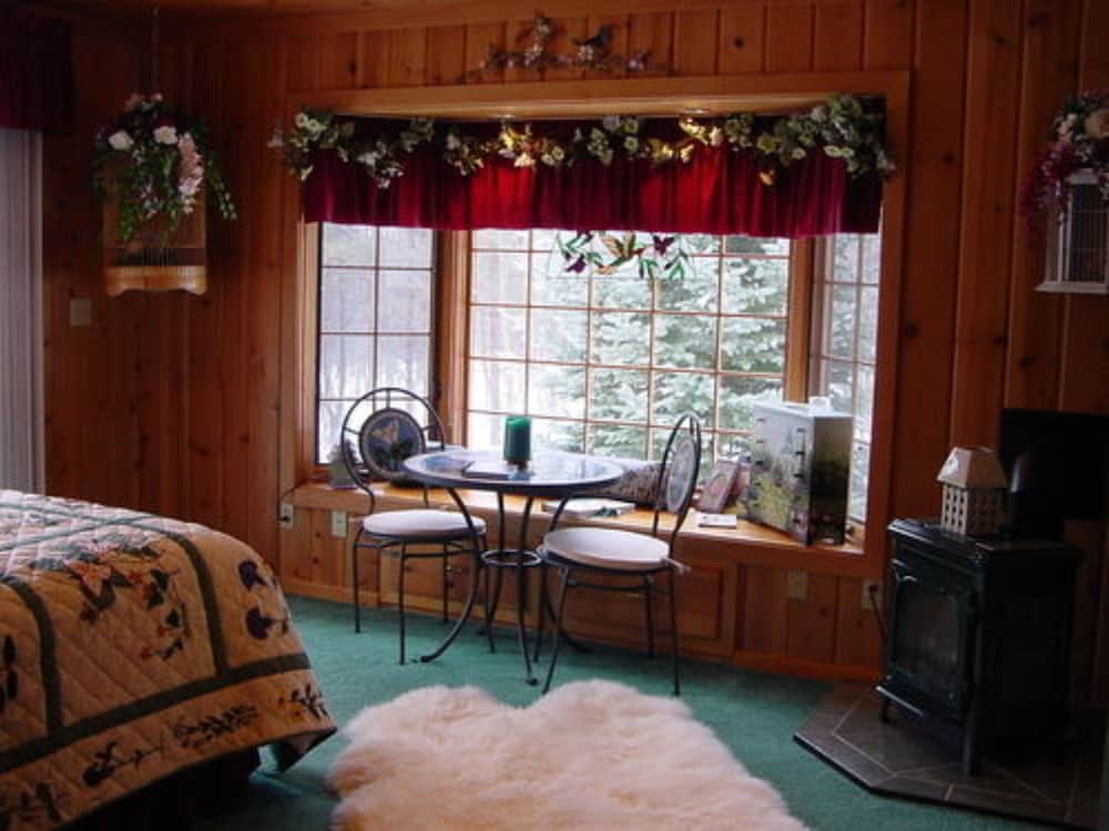 Garden Room photo 2