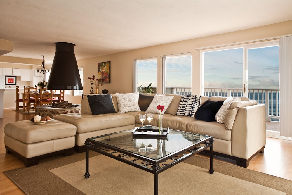 Room 5 3Bdr (Premier Penthouse, Ocean View) photo 2