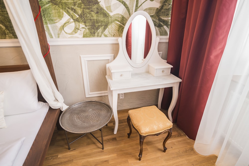 Deluxe Quadruple Room (Royal) photo 3
