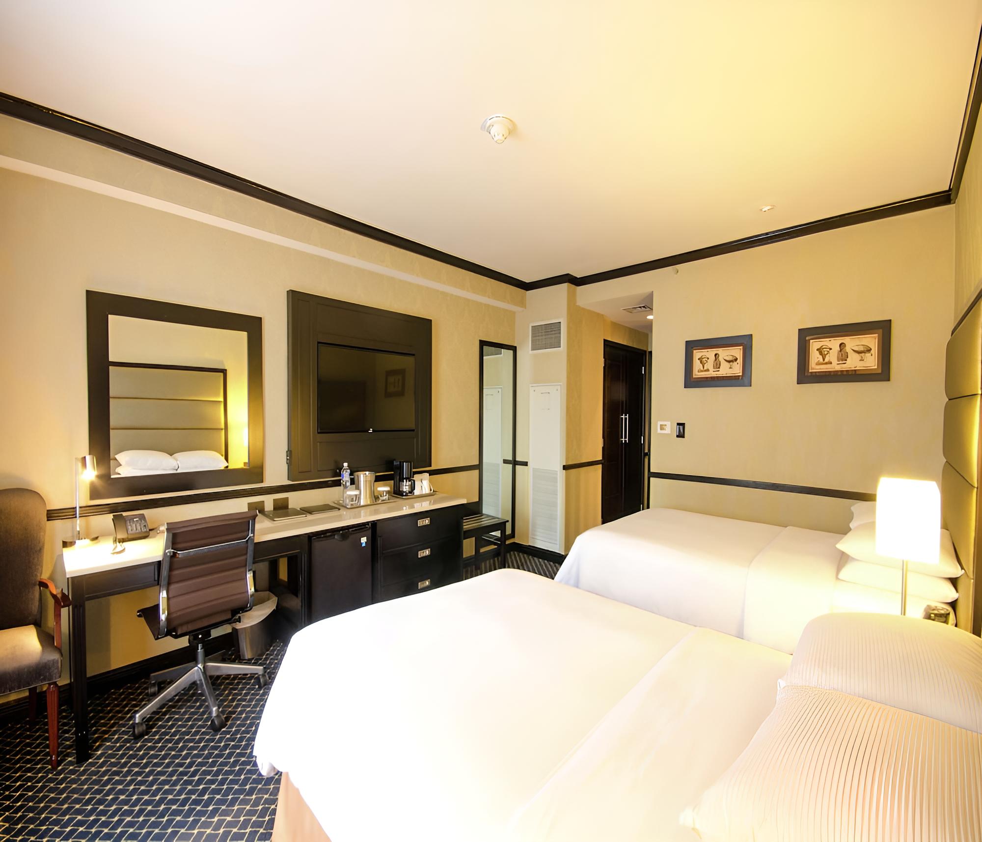 Executive Room, 2 Double Beds, Club Lounge Access - Photo 2