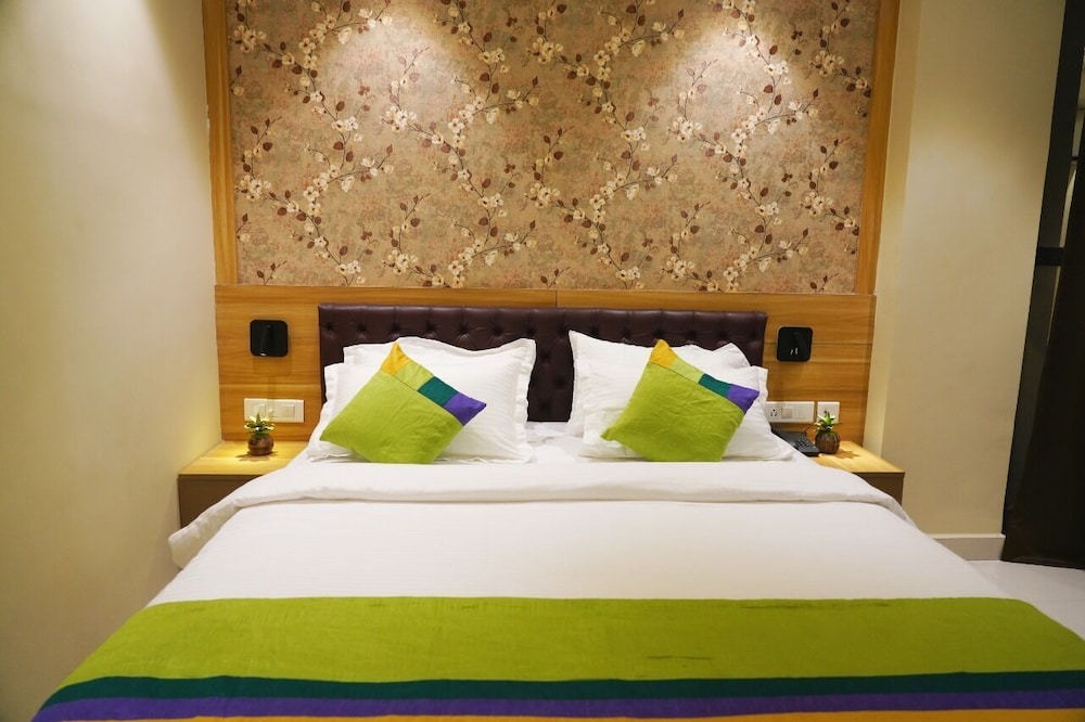 Deluxe Room, 1 King Bed Or 2 Twin Beds