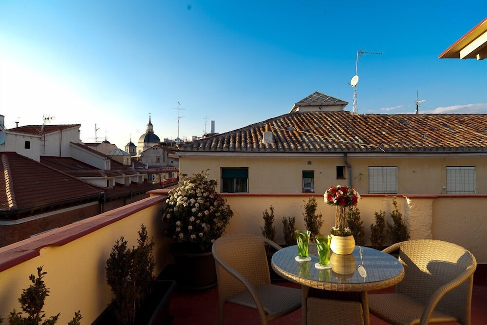 Suite, Terrace