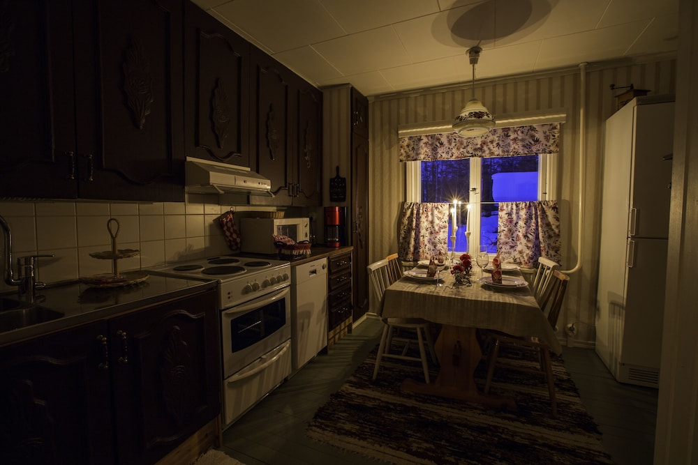 Villa photo 2