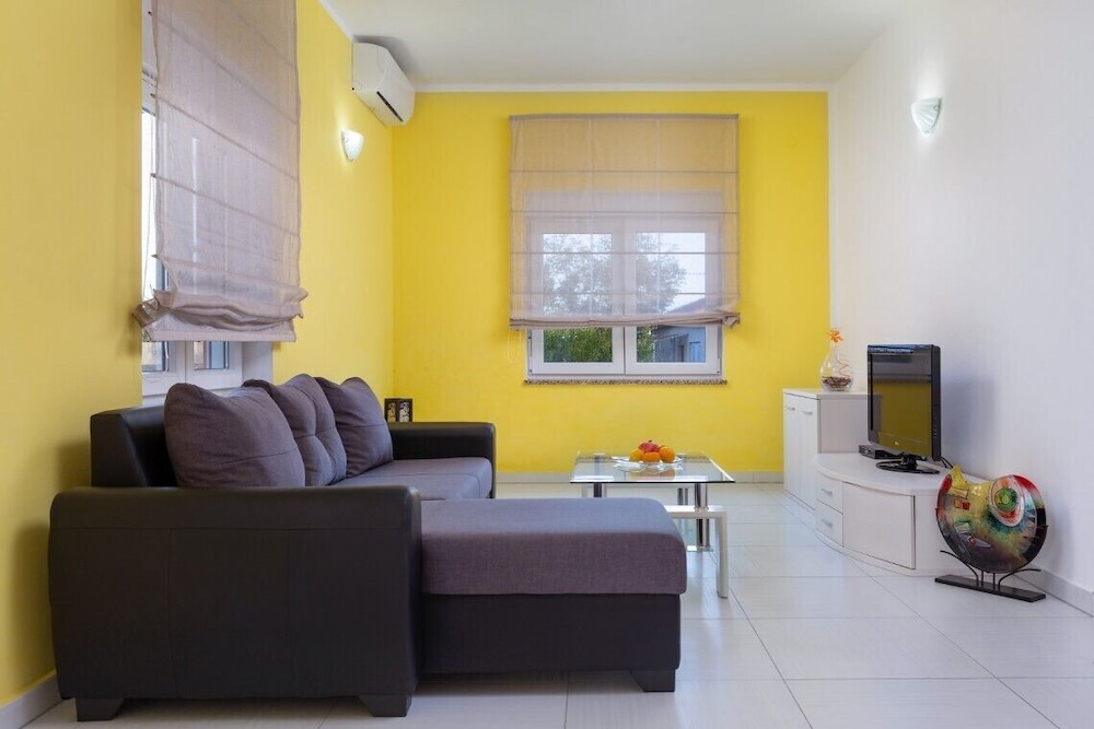 Apartment (A3)
