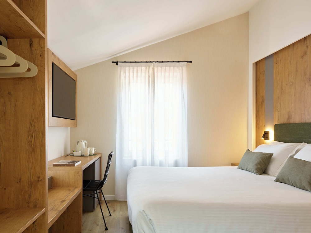 Basic Room, 1 Large Twin Bed photo 1