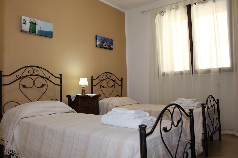 Villa (5 Bedrooms) photo 1