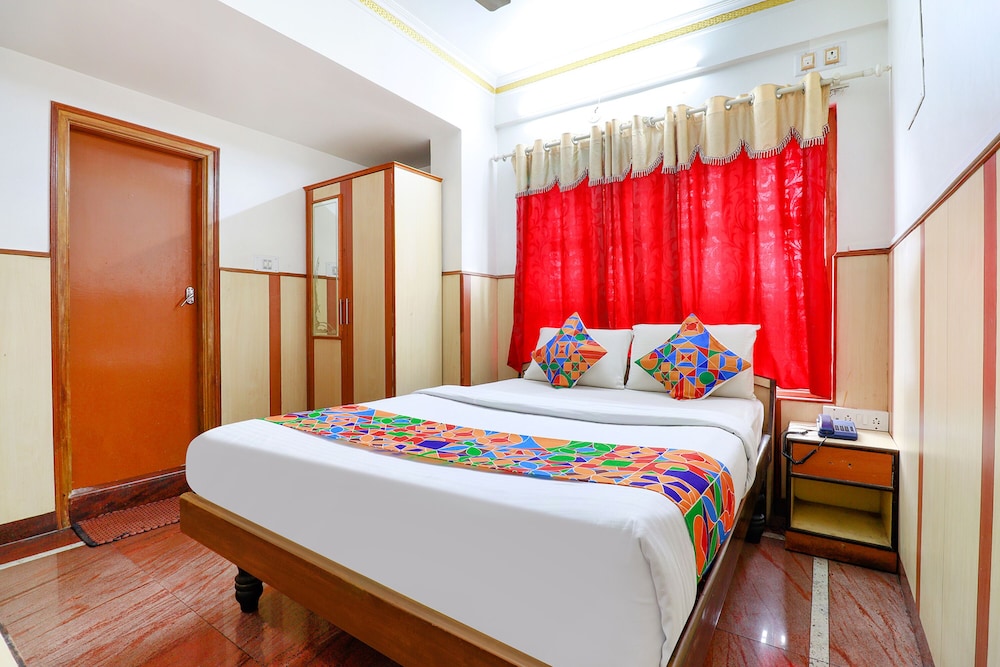 Deluxe Room - Photo 1