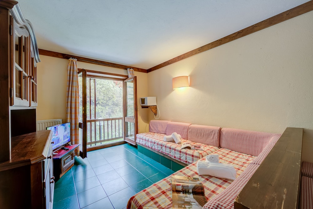 Family Studio, Mountainside (Grange Hike & Ski - 31d Sestriere) photo 1