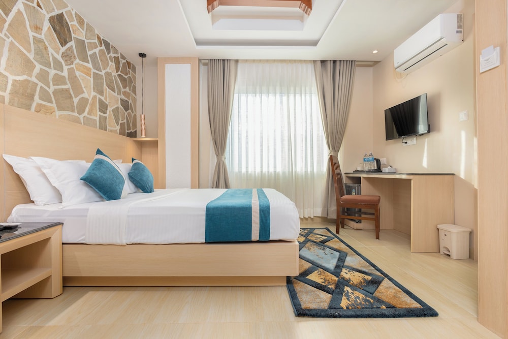 Superior Single Room