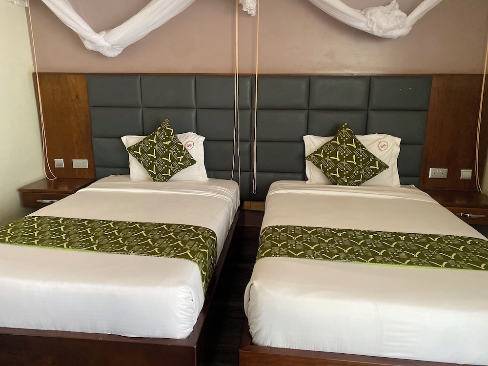 Twin Room, Balcony