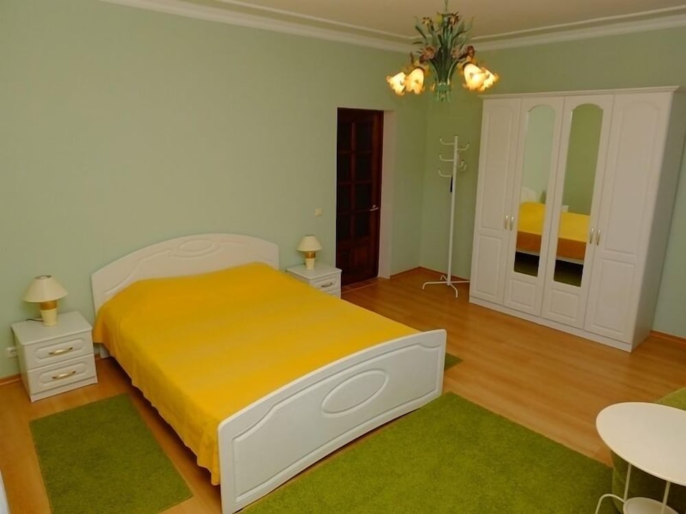 Standard Suite photo 2