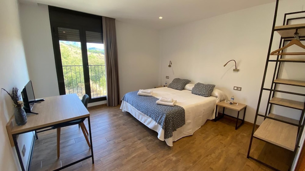 Comfort Double or Twin Room, Mountain View