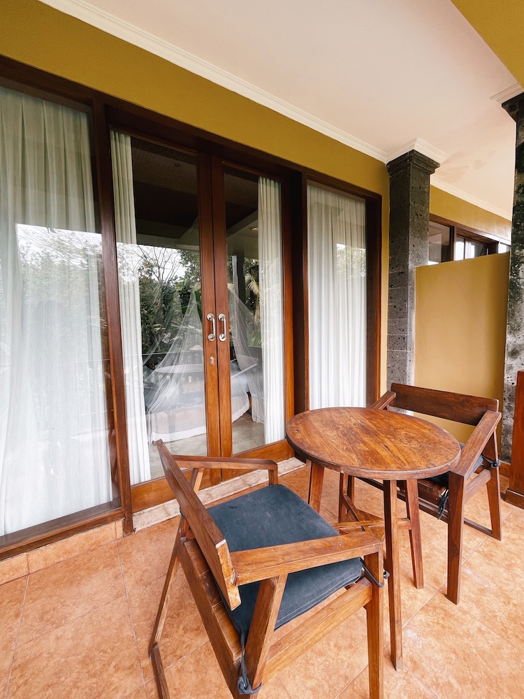 Deluxe Double Room, Pool View - Photo 6