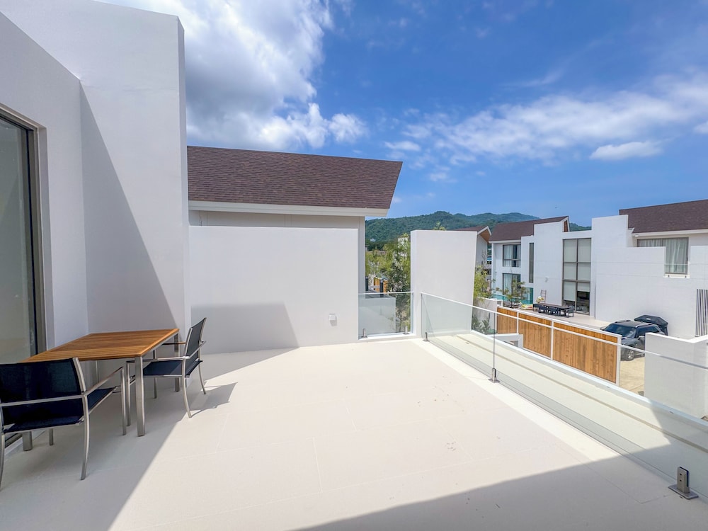 Luxury Villa, Private Pool, Pool View photo 3
