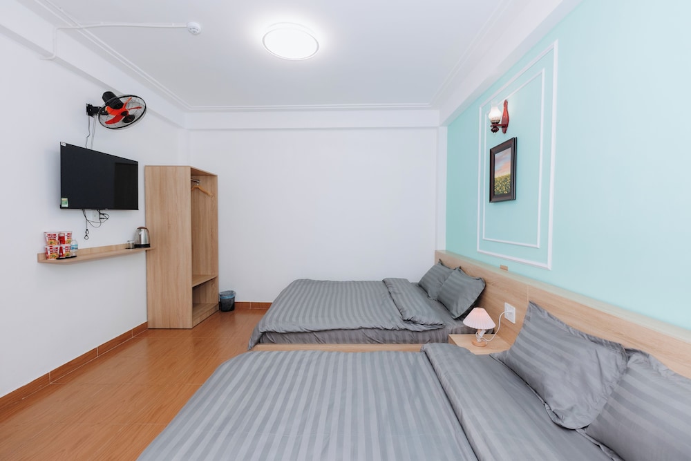 Family Double Room, Non Smoking, Private Bathroom