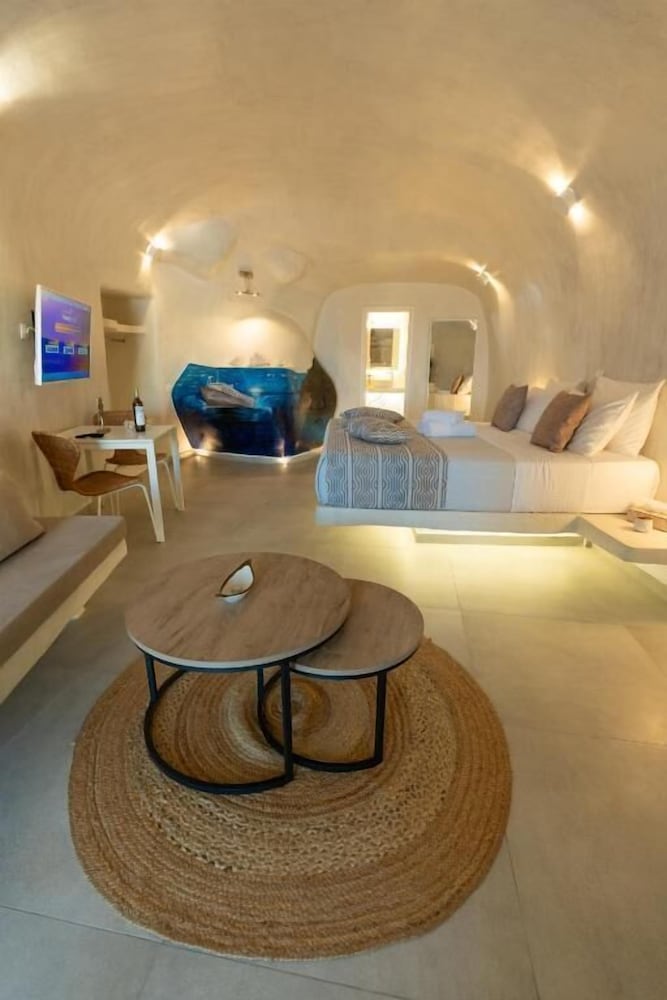 Standard Suite, Sea View