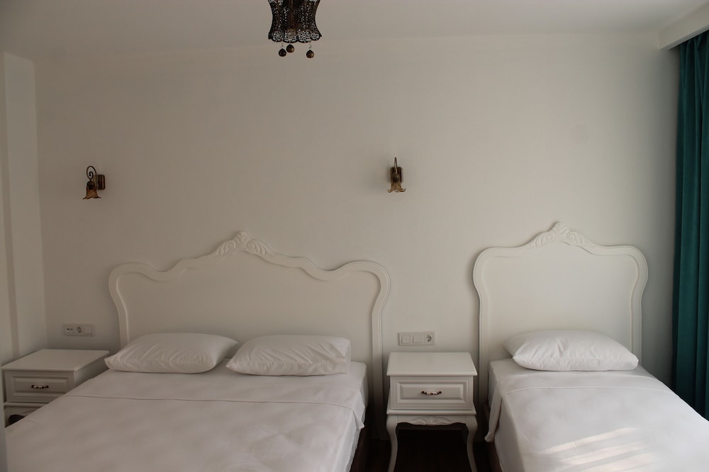 Family Triple Room photo 2
