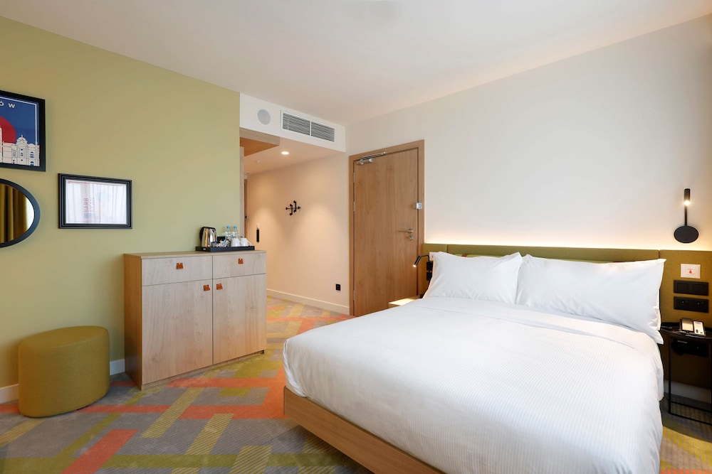 Room, 1 Queen Bed, Accessible - Photo 1