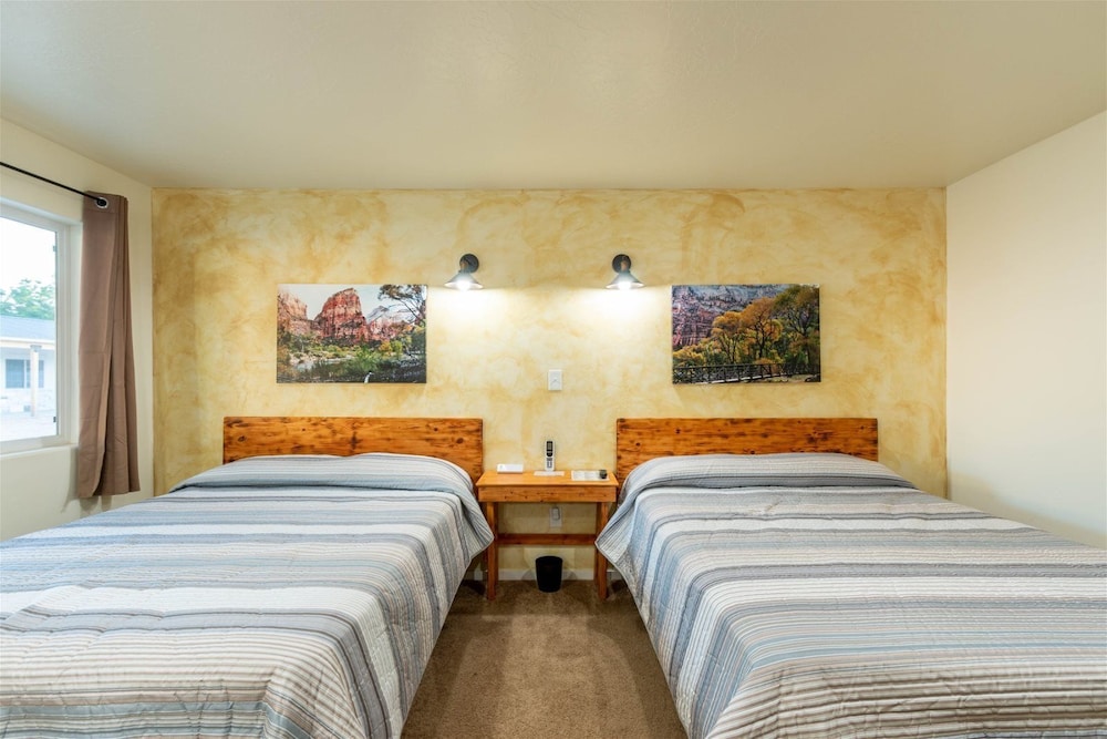Room - Photo 3