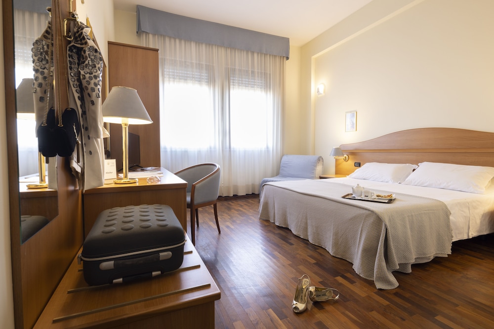 Economy Double Room, 1 Double Bed photo 2