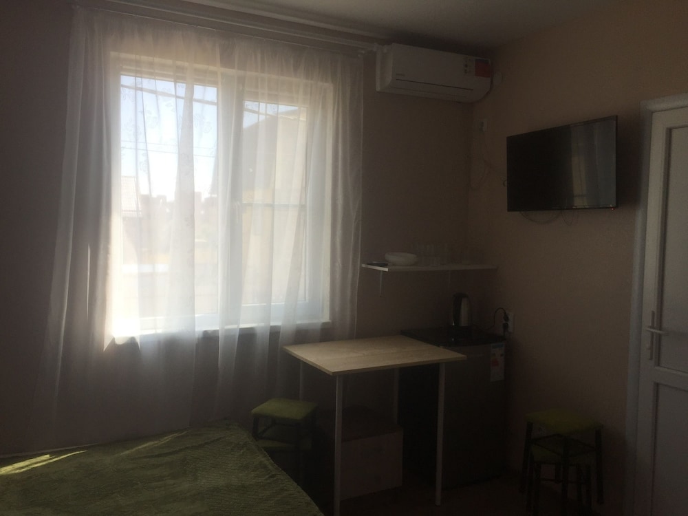 Classic Triple Room photo 2