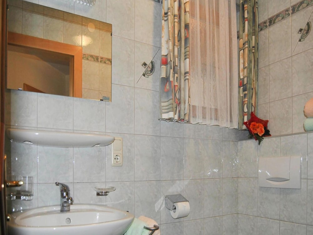 Deluxe Apartment, 2 Bedrooms photo 2