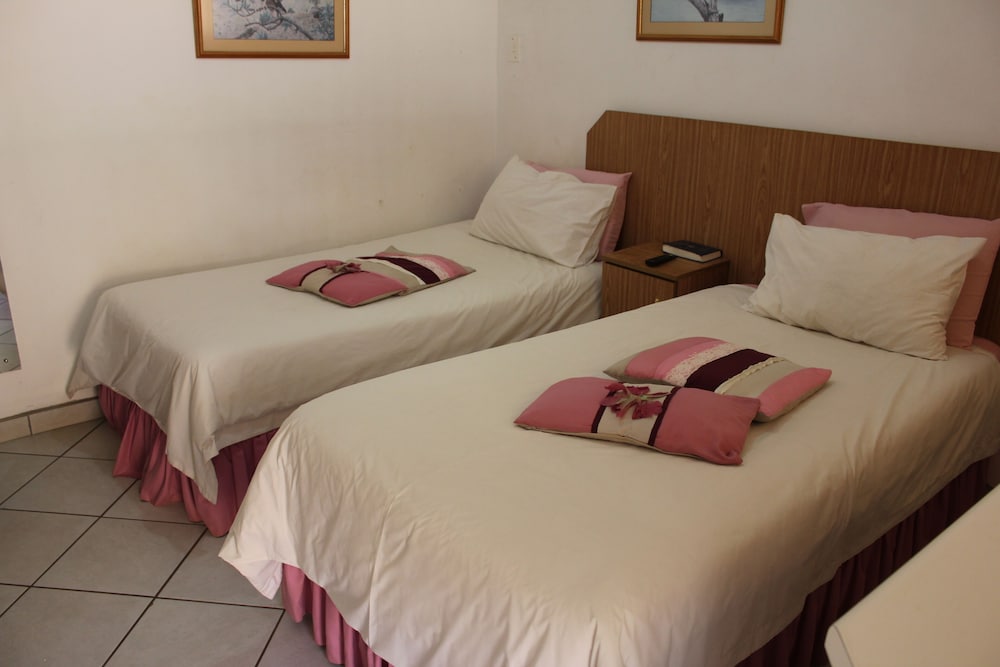 Comfort Double or Twin Room photo 2