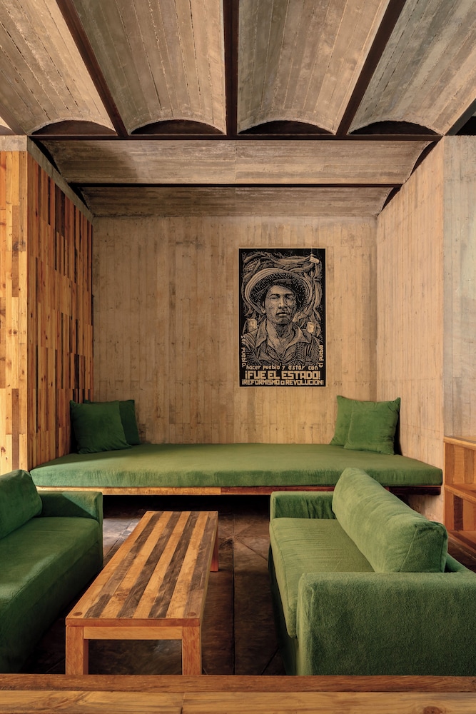 Superior Room - Photo 5