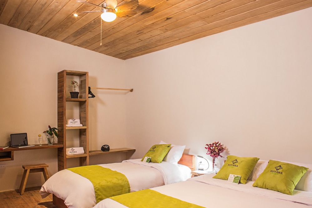 Deluxe Room, 2 Bedrooms (Fan) photo 1
