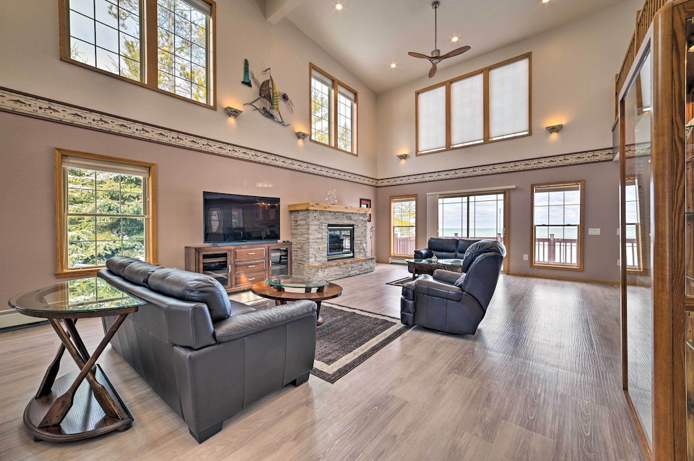 House (6 Bedrooms) photo 1