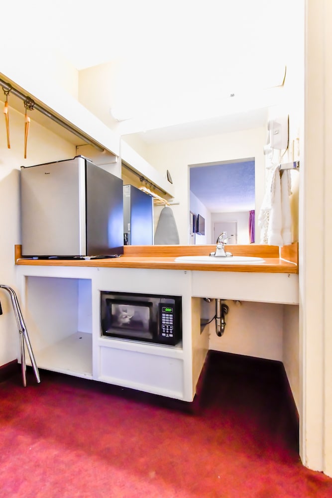 Premium Room, 2 Double Beds - Photo 5