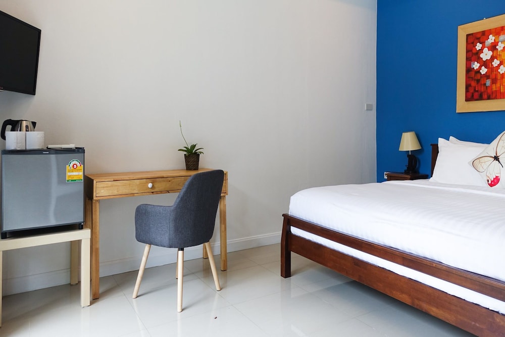 Deluxe Double Room with  Pool View photo 2