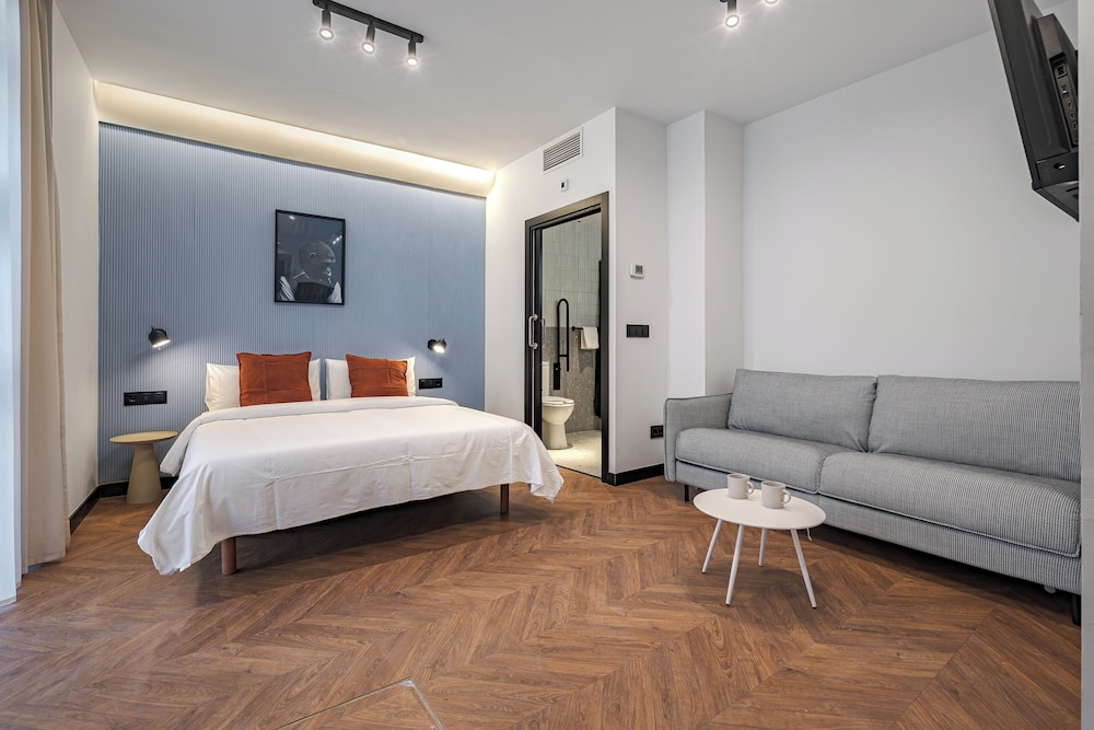Room, Accessible - Photo 1