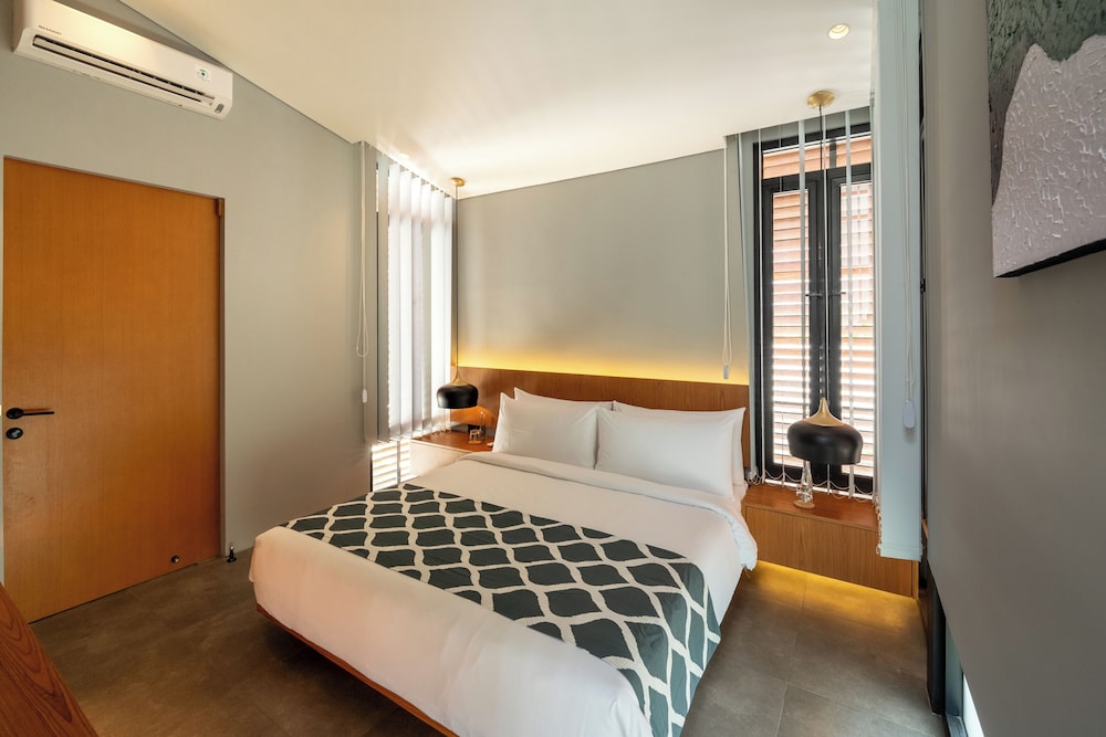 Daksa - Three Bedroom Residence