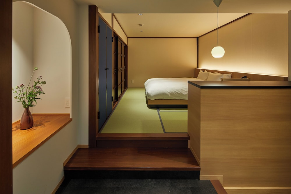 Standard Double Room, 1 Queen Bed