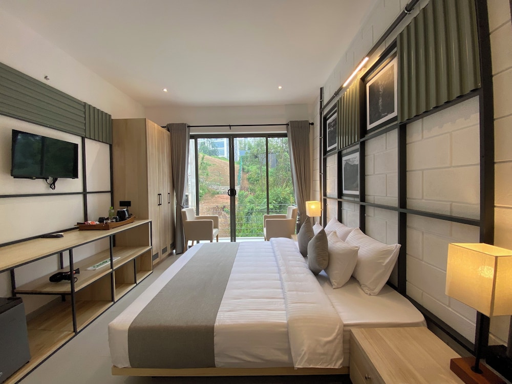Deluxe Double or Twin Room, Garden View photo 2
