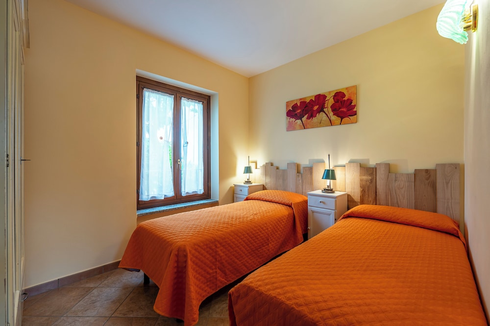 Apartment, 2 Bedrooms, Patio, Ground Floor photo 1
