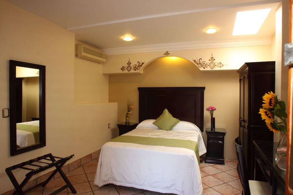 Double Room - Photo 2